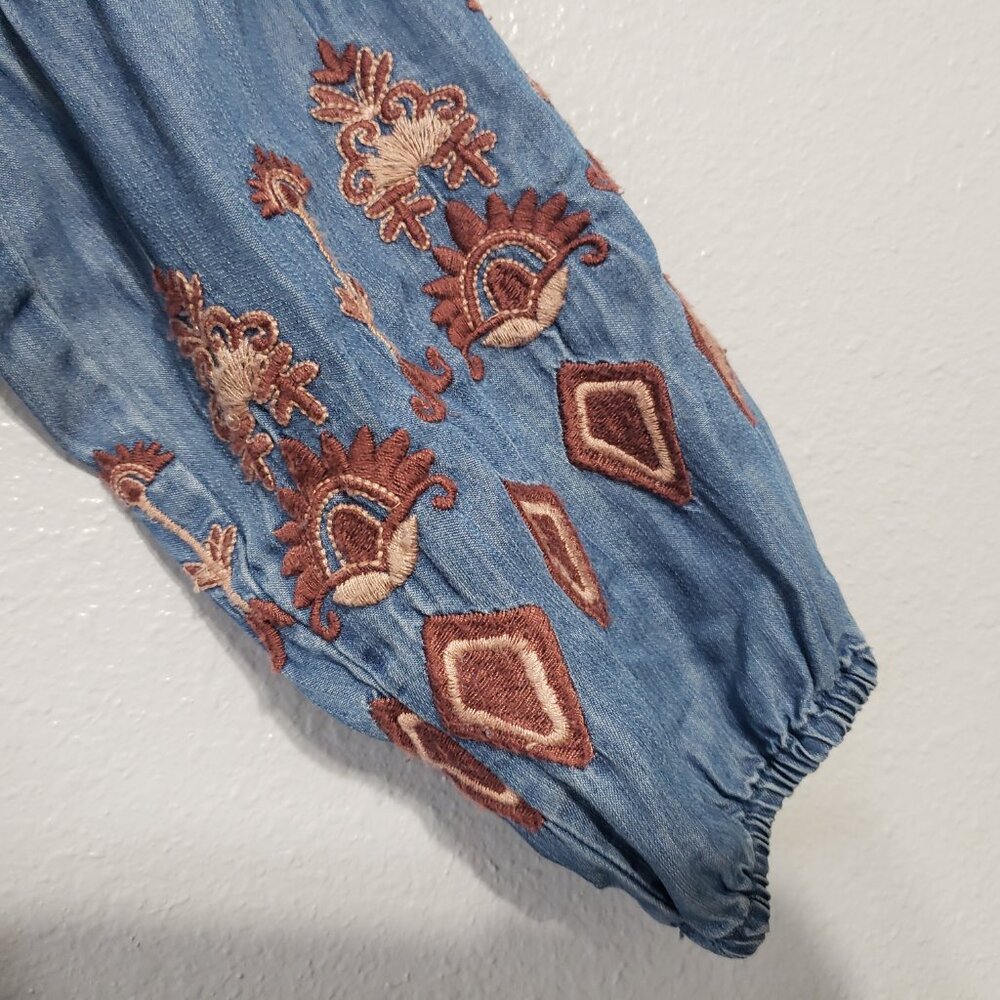 Altar'd State Womens M Embroidered Chambray Boho Tunic Top Blue Long Tassels - Picture 11 of 15
